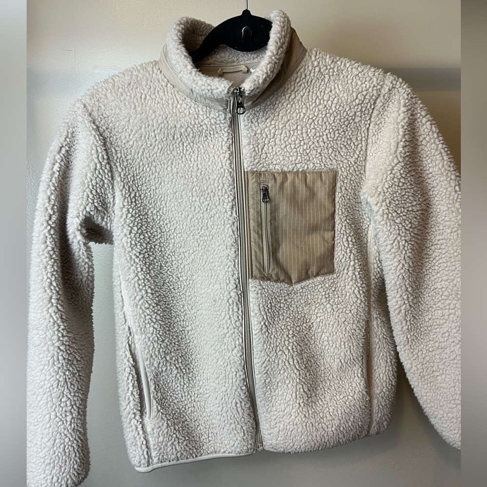 UNIQLO Teddy Beige kids jacket 11/12